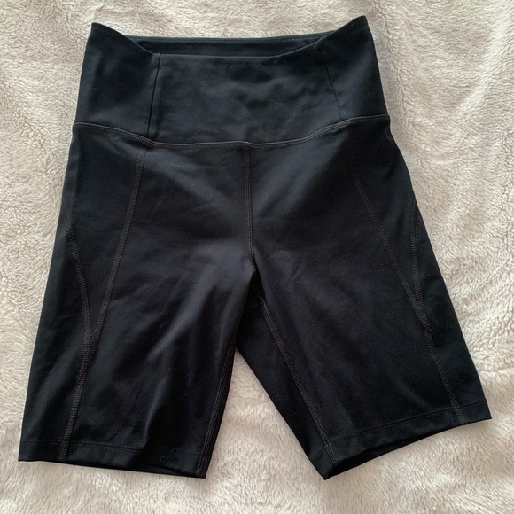 Girlfriend Collective Bike Shorts - Picture 1 of 2